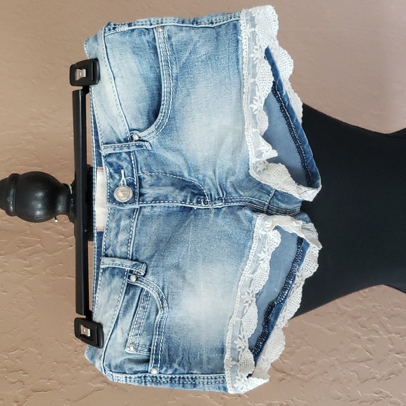 Denim Distressed Shorts with Lace Hem Size 1 - Picture 1 of 6